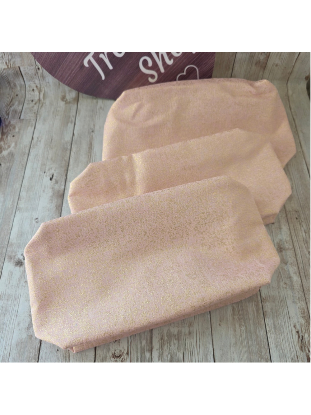 Women's Estee Lauder Cosmetic Bags three Pieces NWOT